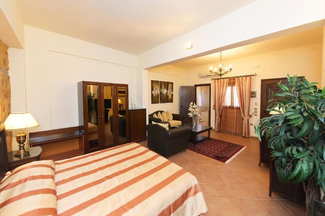 Aparthotel Paris *